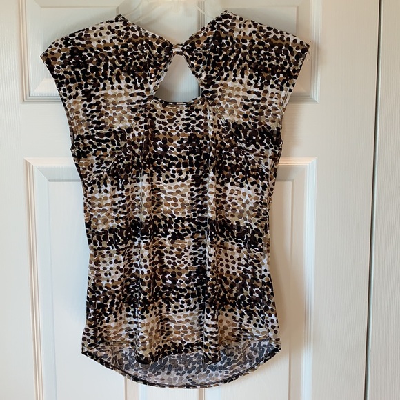animal print medium blouse - Picture 3 of 5